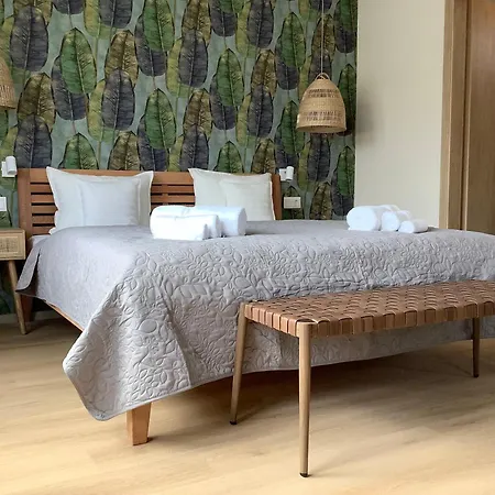 Tulipan Haz Apartamento Gyál
