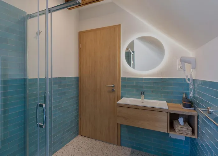 Tulipan Haz * 贾尔