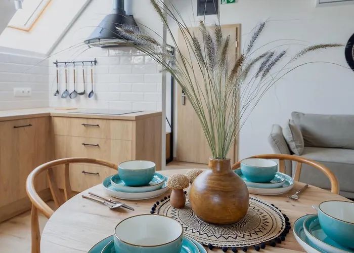 Tulipan Haz 公寓 *